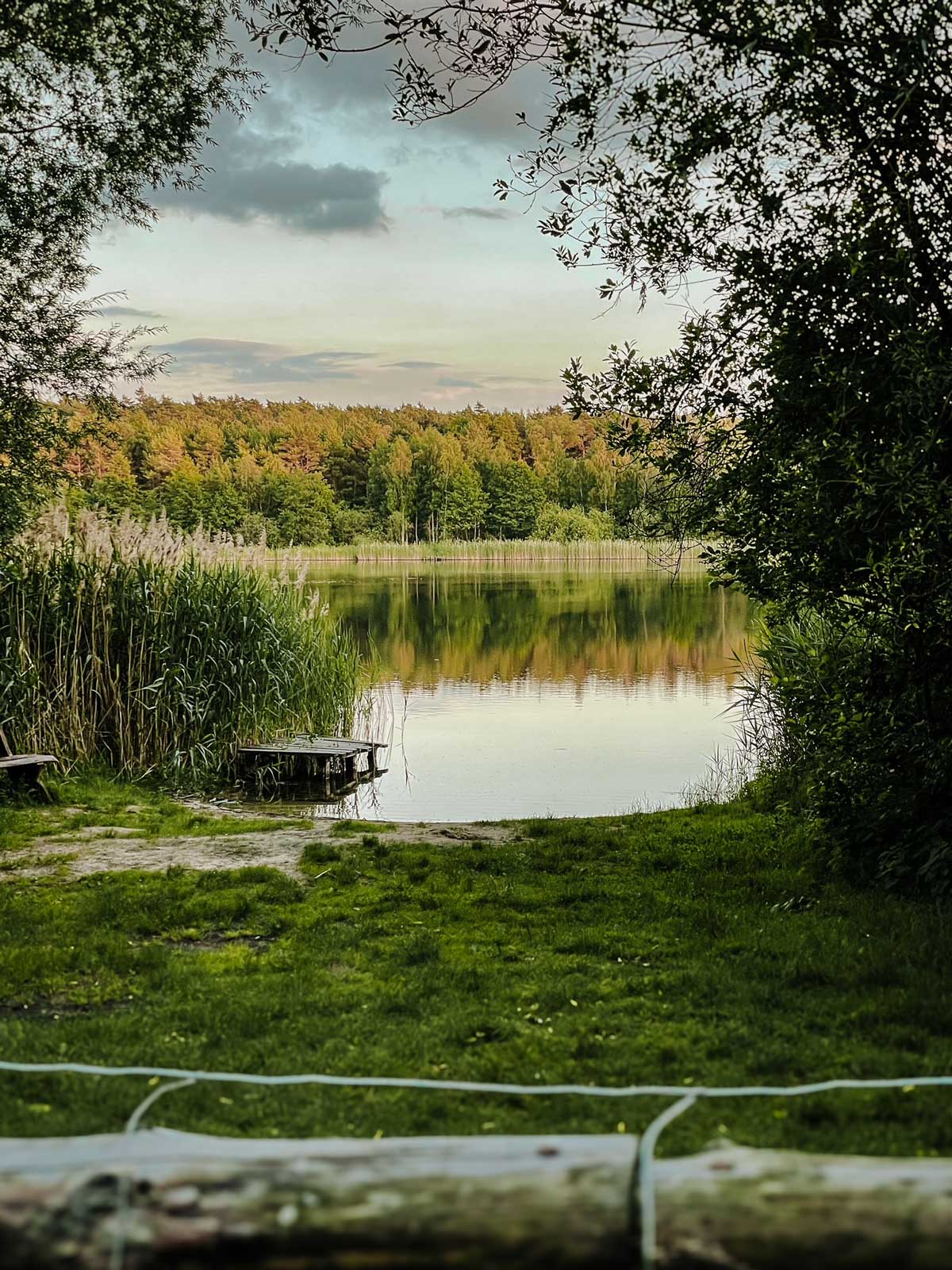 Zdjęcie 4 z galerii Ukryj Się – Domki nad Jeziorem i w Lesie